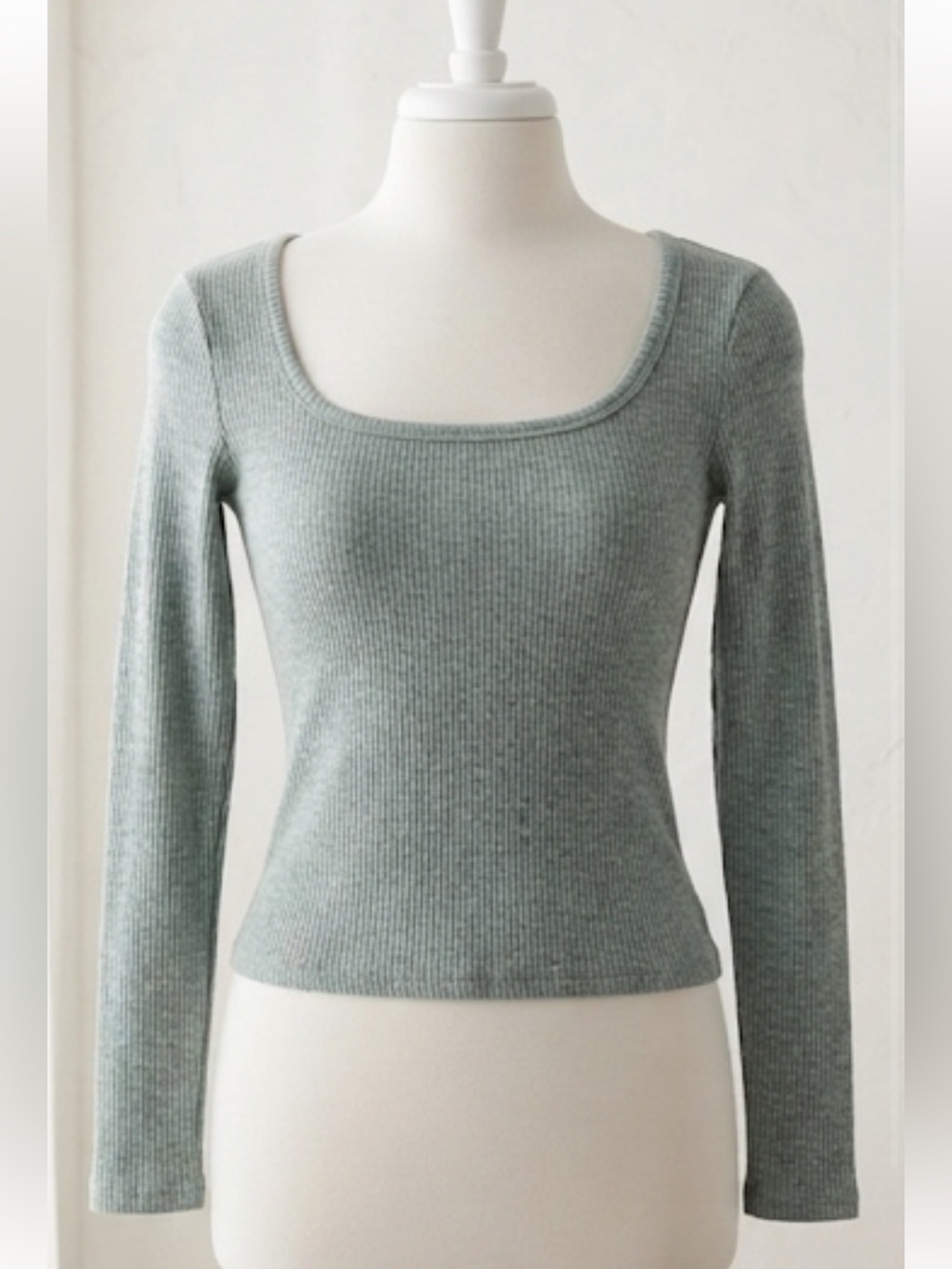 Ribbed Scoop Neck Long Sleeve Top - Sage Green